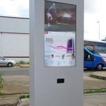 kiosco-interactico-pantalla-táctil