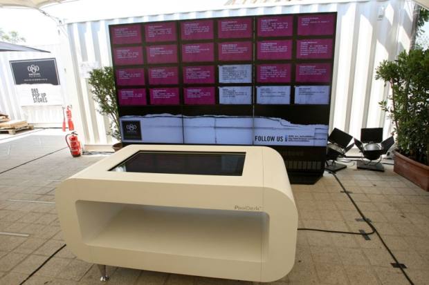 080-fashion-interactuando