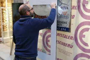 interactuando-claravision-escaparate-interactivo