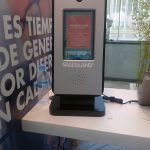 kiosco-interactico-pantalla-táctil