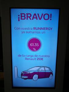 carrera-mujer-renault