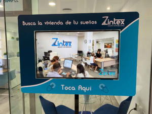 interactuando-zintex-inmobiliaria-escaparate-interactivo
