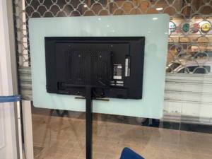 interactuando-zintex-inmobiliaria-escaparate-interactivo