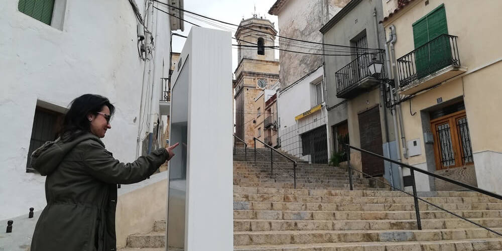 interactuando-software-itourist-coves-3