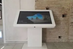 totem-interactivo-serieT-itouch-emasesa