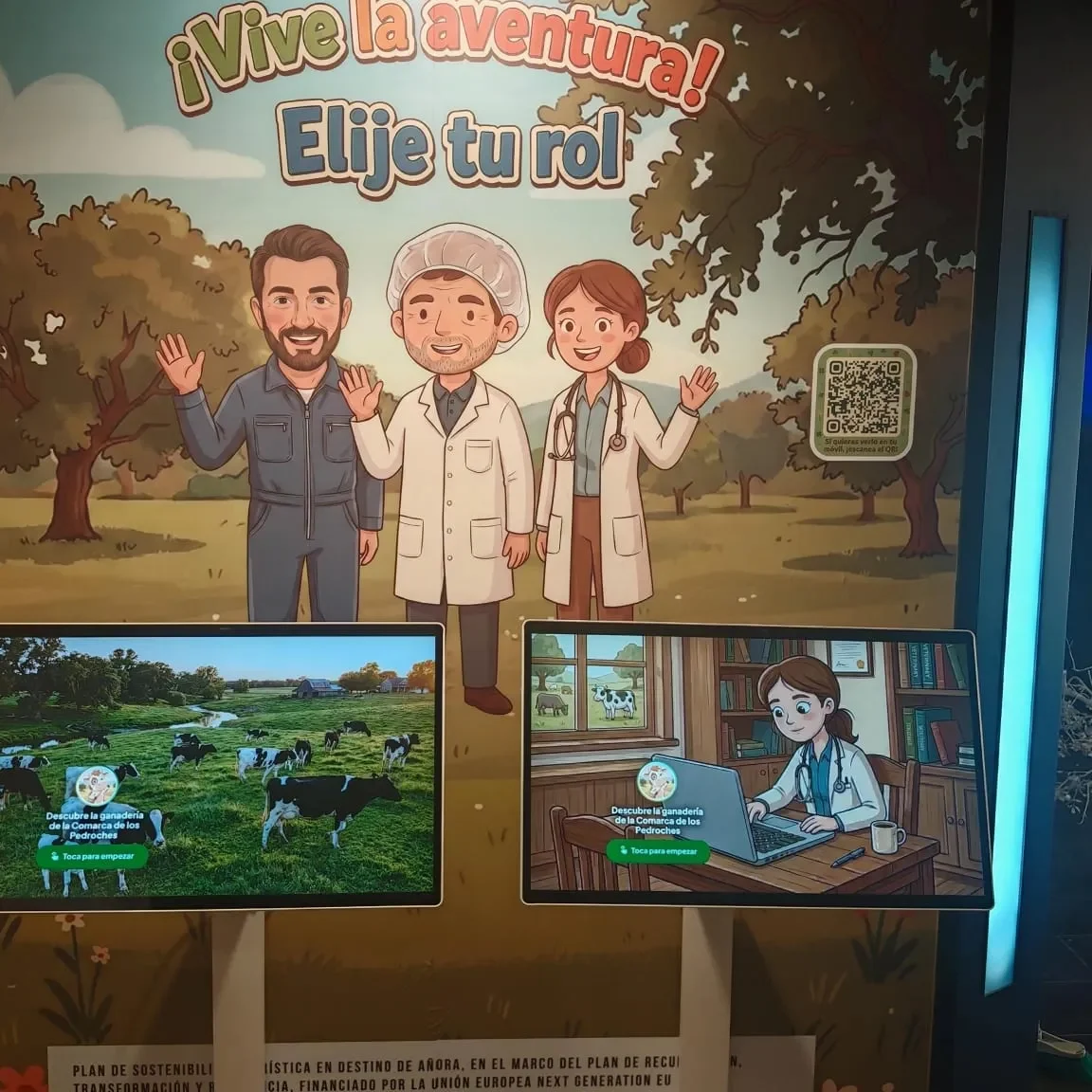 Dos pantallas interactivas con juego educativo infantil en el Centro de Interpretación de la Ganadería del Parque San Martín de Añora